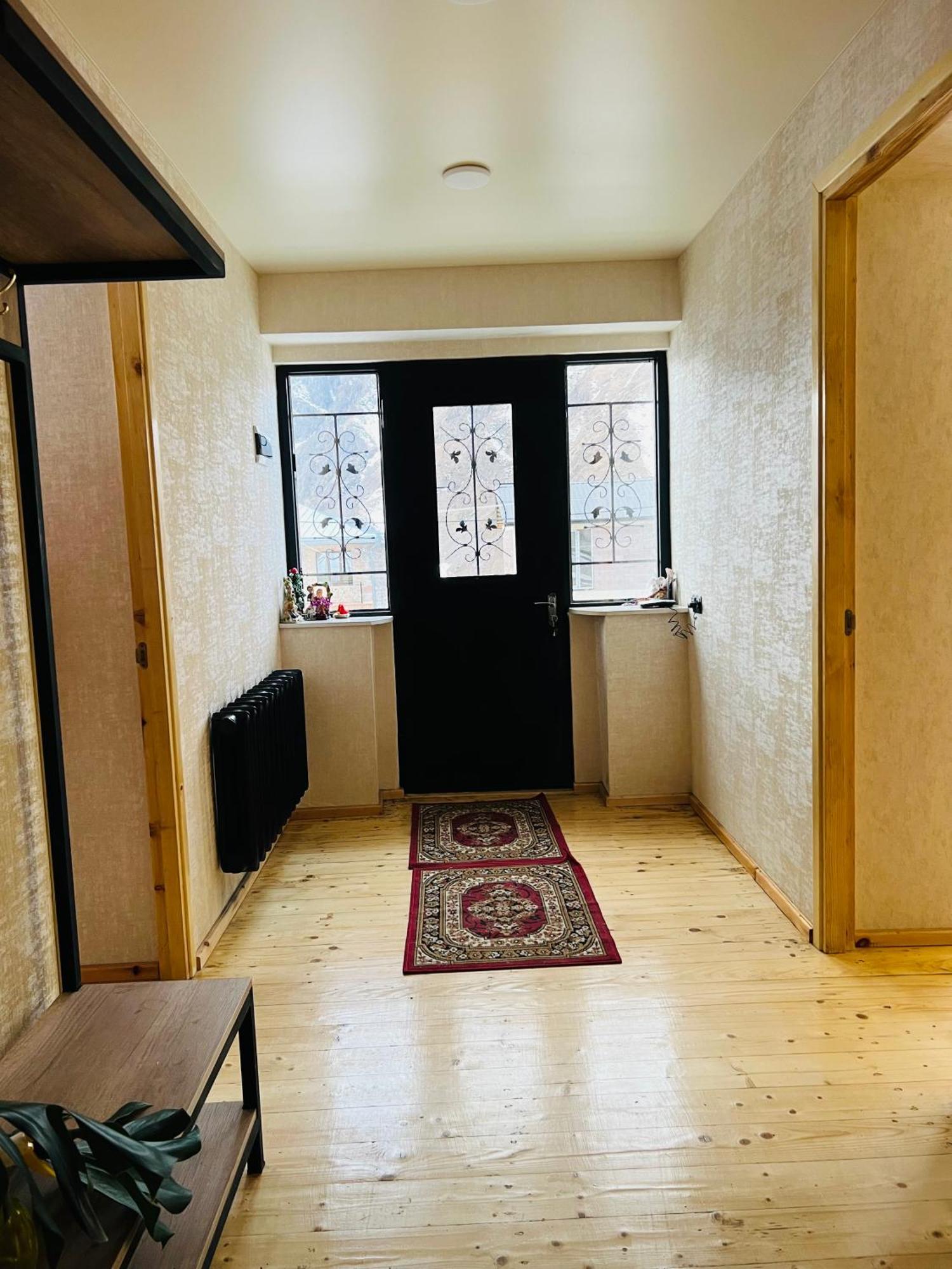 Kazbegi Palace エクステリア 写真